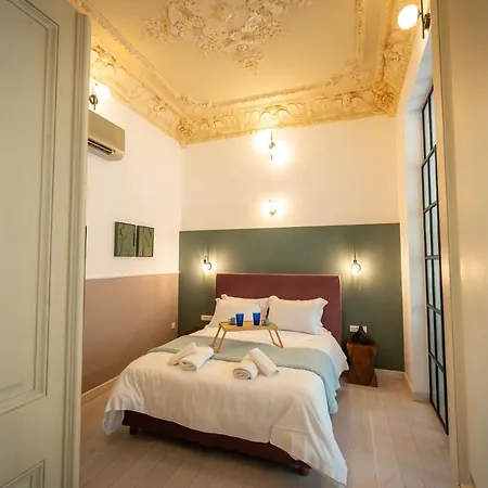 Genesis Grande Acropolis Hill Villa