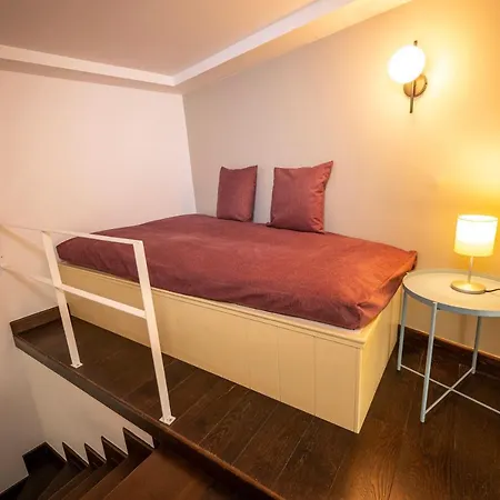 Villa Genesis Grande Acropolis Hill *
